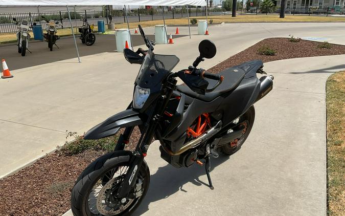 690R SMC 2020 690 SMC R