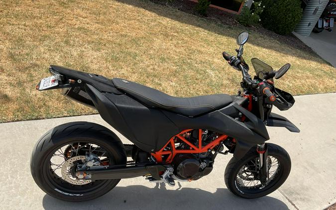 690R SMC 2020 690 SMC R