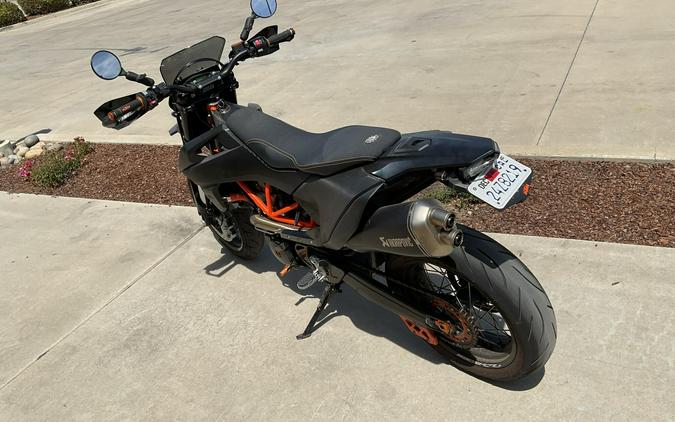 690R SMC 2020 690 SMC R