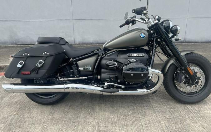 2023 BMW R 18 Classic Manhattan Metallic Matte