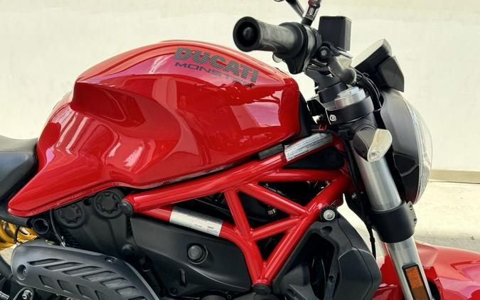 2015 Ducati Monster 821 Red