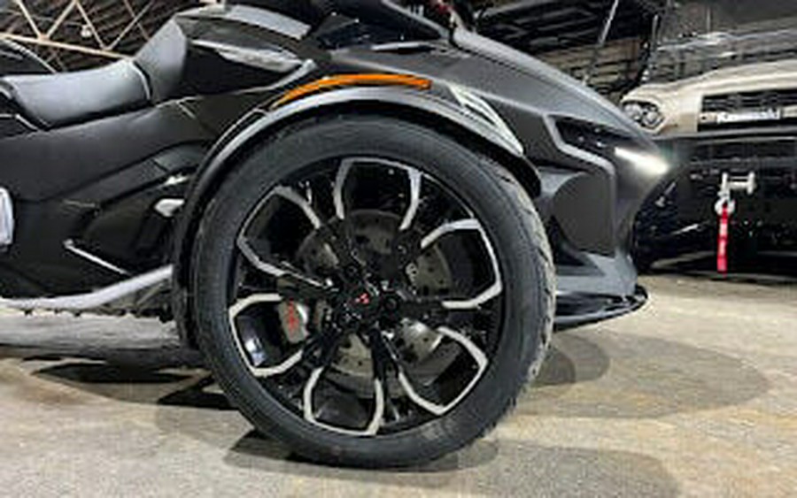 2024 Can-Am™ Spyder RT Limited