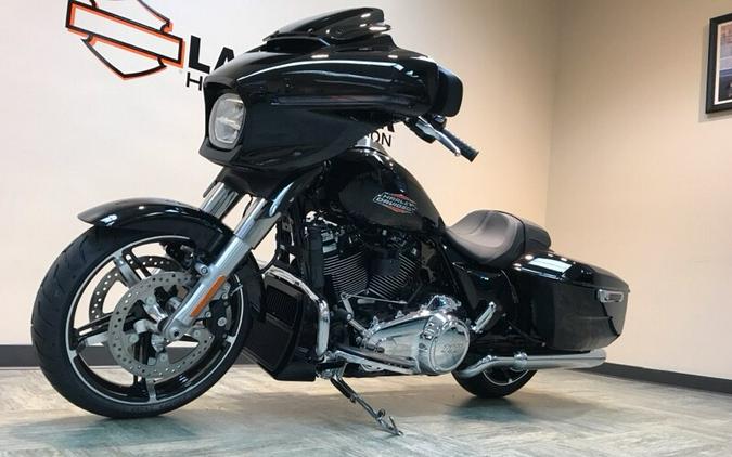 2024 Harley-Davidson Street Glide® Vivid Black FLHX