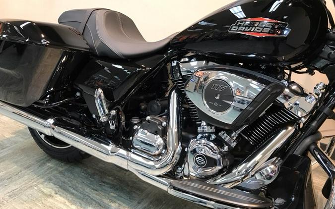 2024 Harley-Davidson Street Glide® Vivid Black FLHX