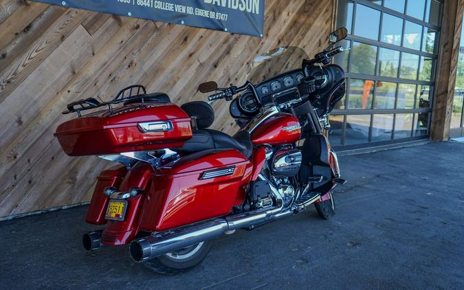 2018 Harley-Davidson Street Glide® Base