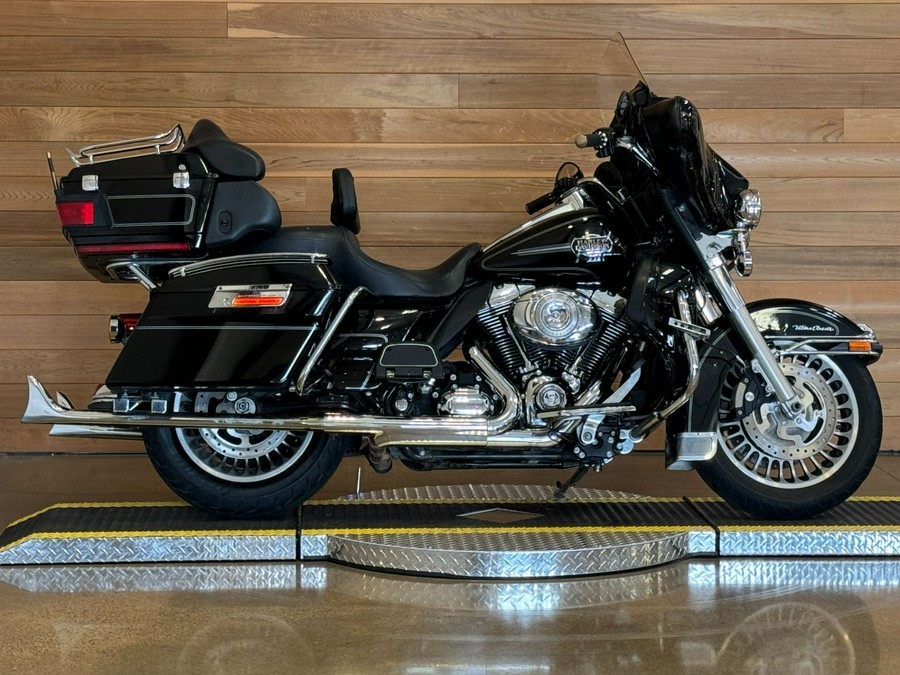 2010 Harley-Davidson Ultra Classic® Electra Glide® Peace Officer Special Edition