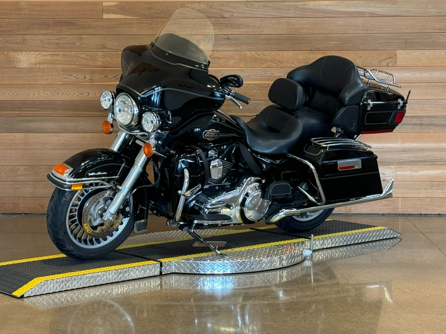 2010 Harley-Davidson Ultra Classic® Electra Glide® Peace Officer Special Edition