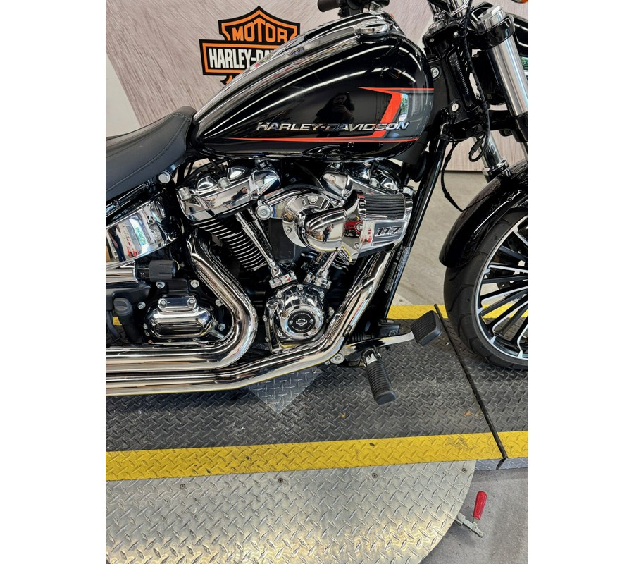 2024 FXBR Breakout™ 117