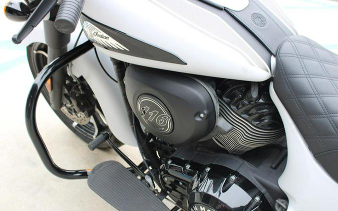 2024 Indian Motorcycle® Chieftain® Dark Horse® w/Powerband Audio Pkg Ghost White Metallic Smoke wit