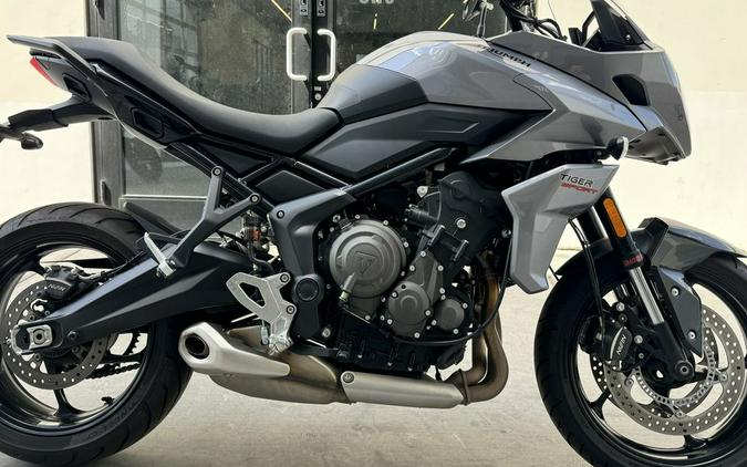 2022 Triumph Tiger Sport 660 Review [18 Fast Facts For Sport + Touring]