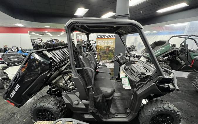 2024 Can-Am® Defender XT HD9