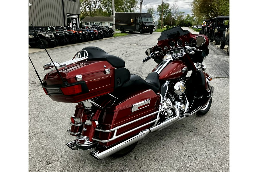 2009 Harley-Davidson® FLHTCU - Electra Glide Ultra Classic