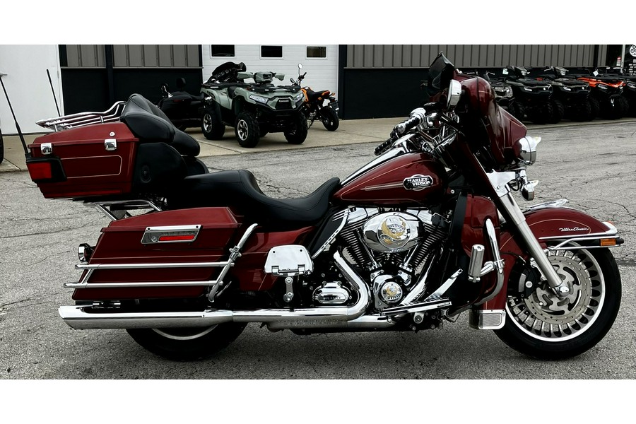 2009 Harley-Davidson® FLHTCU - Electra Glide Ultra Classic