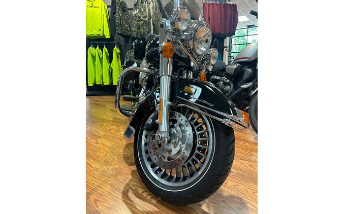 2013 Harley-Davidson® Road King® Base