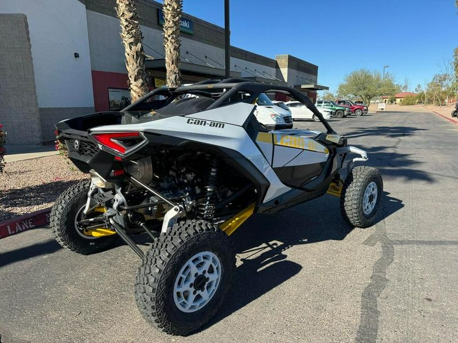 2024 Can-Am® Maverick R 999T DCT