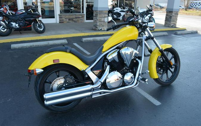 2023 Honda® VT13CXP