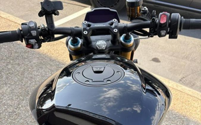 2025 Triumph Speed Triple 1200 RS Jet Black 1200 RS