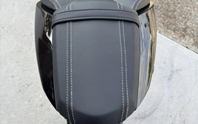 2025 Triumph Speed Triple 1200 RS Jet Black 1200 RS