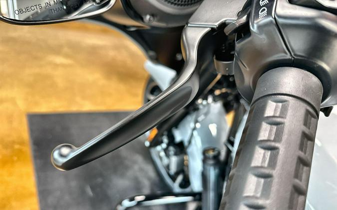 2026 Harley-Davidson® Street Glide® Dark Billiard Gray Black Solo Cast Wheels