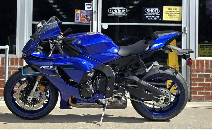 2026 YZF-R1 - Yamaha