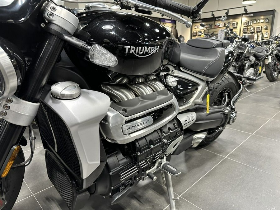 2024 Triumph Rocket 3 R Sapphire Black