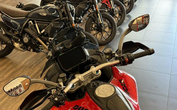 2025 Ducati Multistrada V4 Pikes Peak Livery