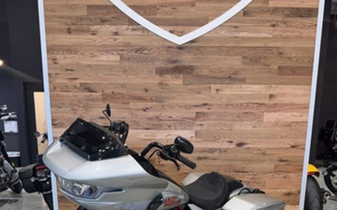 2025 Harley-Davidson FLTRXSTSE - CVO Road Glide ST