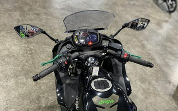 2019 Kawasaki Ninja 650 ABS Metallic Spark Black