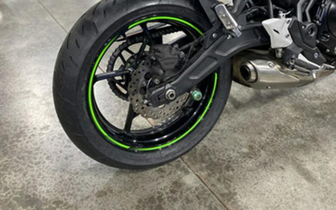 2019 Kawasaki Ninja 650 ABS Metallic Spark Black
