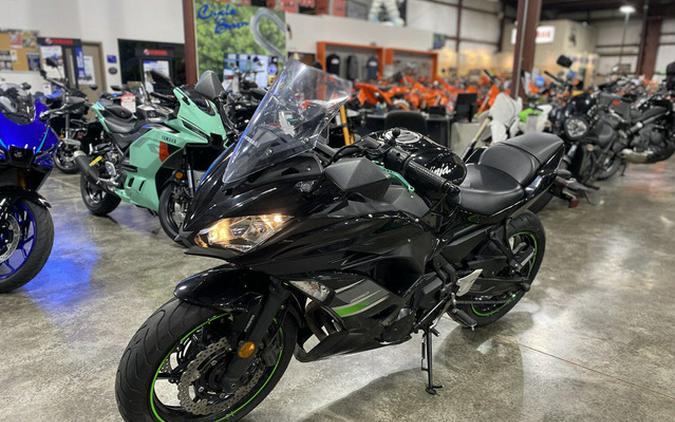 2019 Kawasaki Ninja 650 ABS Metallic Spark Black