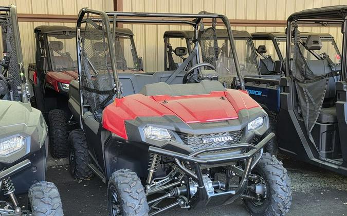 2026 Honda Pioneer 700 Deluxe