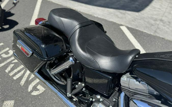 2013 Harley-Davidson Dyna FLD - Switchback