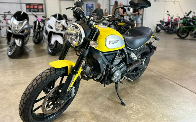 2015 Ducati Scrambler Icon