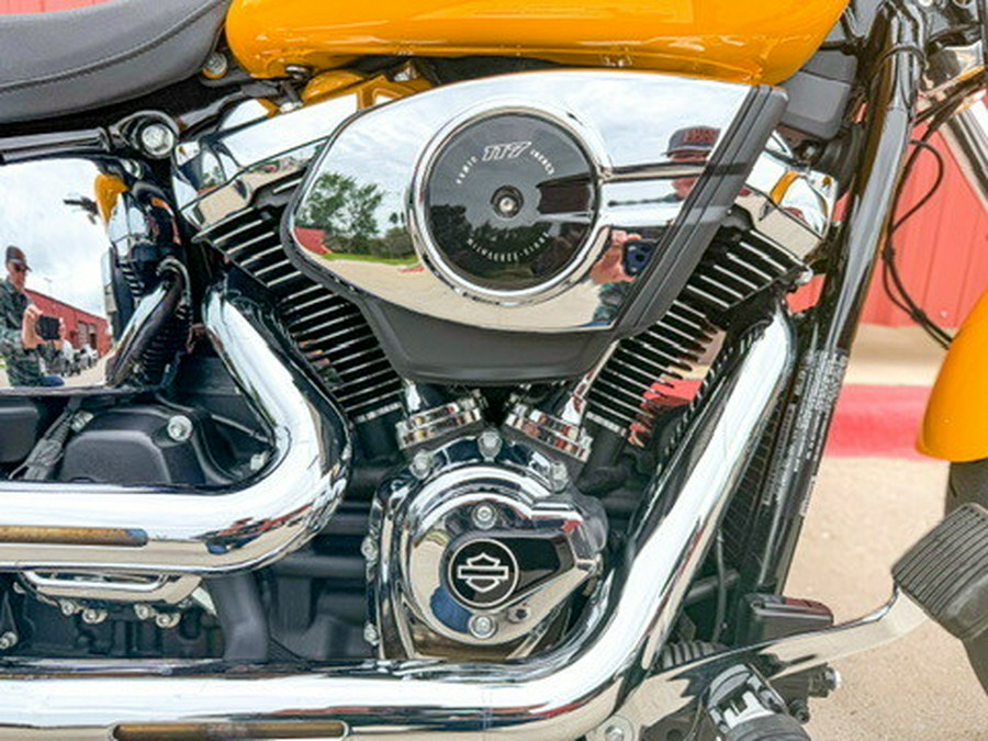 2025 Harley-Davidson Breakout Centerline w/Laced Wheels