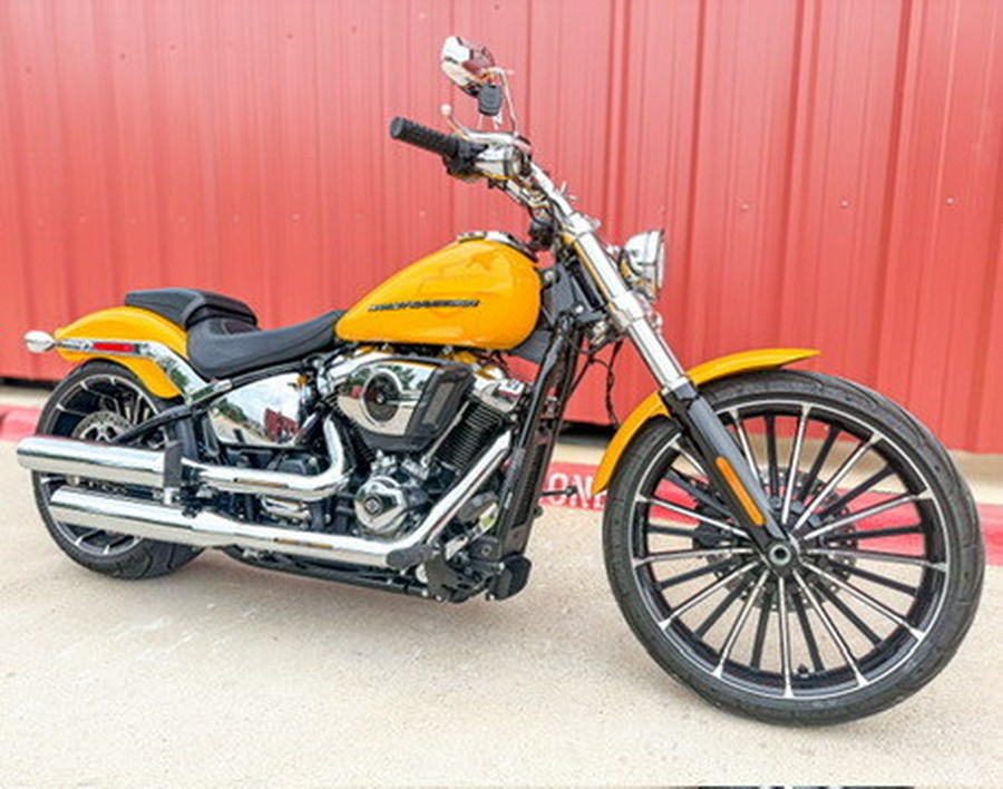 2025 Harley-Davidson Breakout Centerline w/Laced Wheels