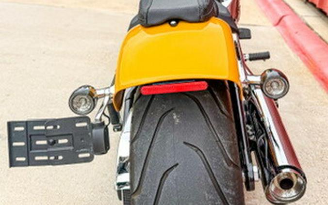 2025 Harley-Davidson Breakout Centerline w/Laced Wheels