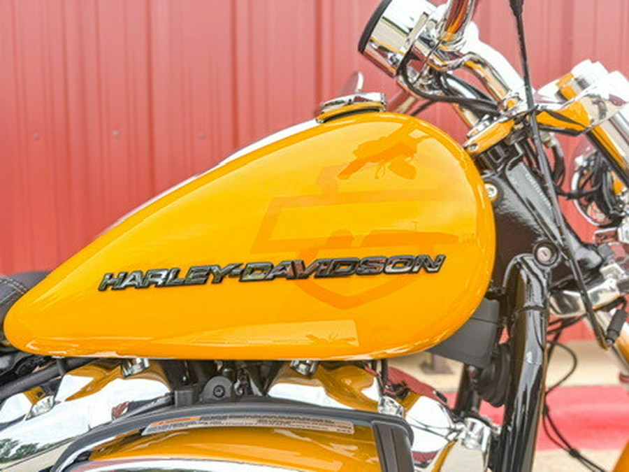 2025 Harley-Davidson Breakout Centerline w/Laced Wheels