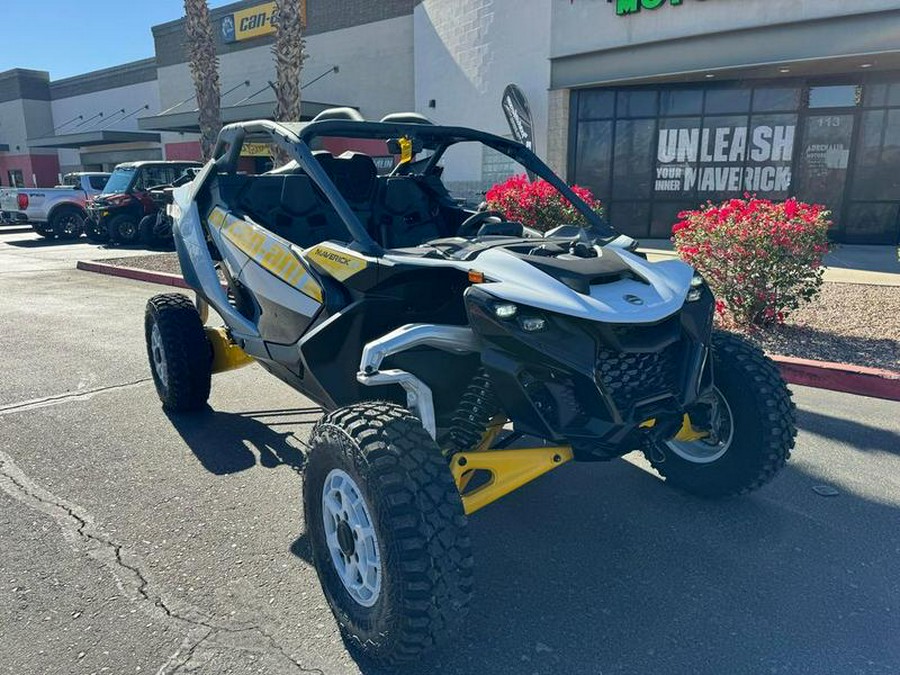 2024 Can-Am® Maverick R 999T DCT