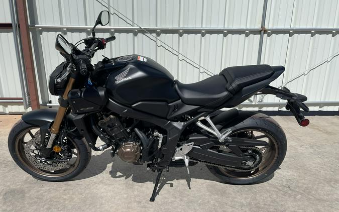 2026 Honda CB650R E-Clutch