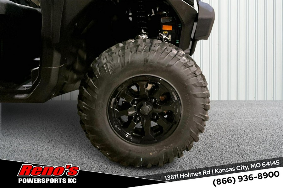 2026 Can-Am Defender XT CAB HD11