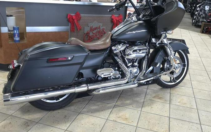 2017 Harley-Davidson® FLTRXS - Road Glide® Special