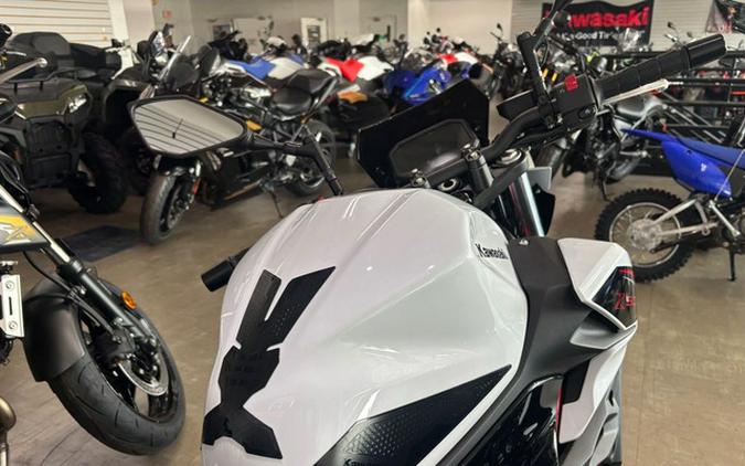 2026 Kawasaki Z500 SE ABS
