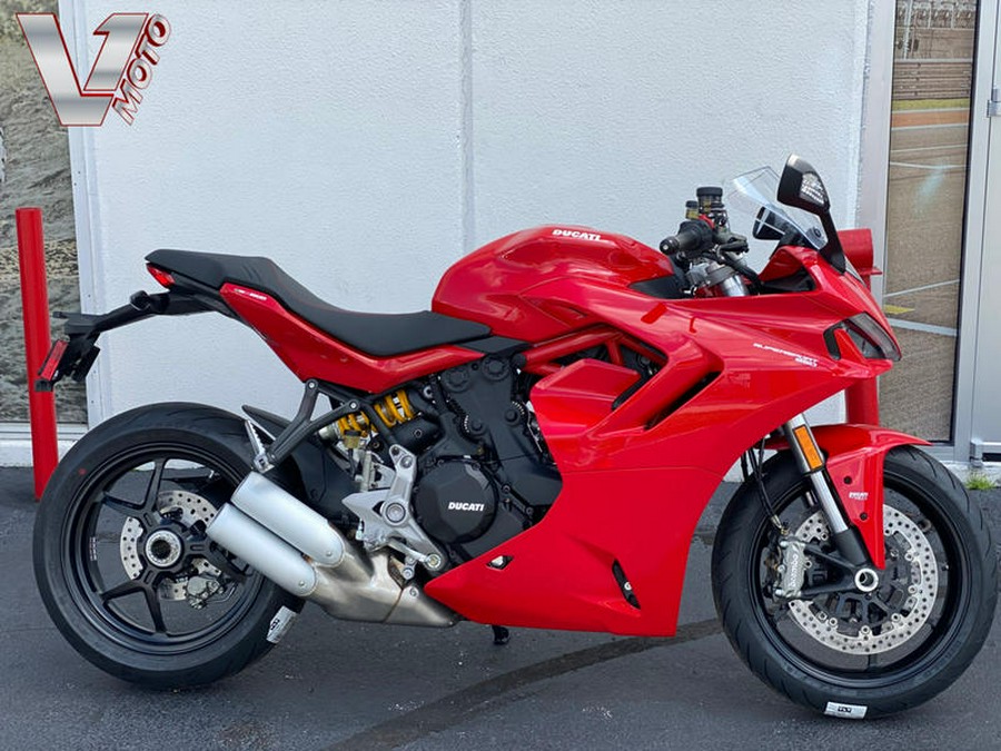 2023 Ducati SuperSport 950 Ducati Red