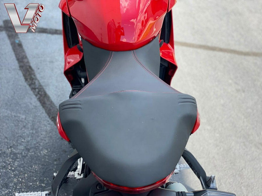 2023 Ducati SuperSport 950 Ducati Red