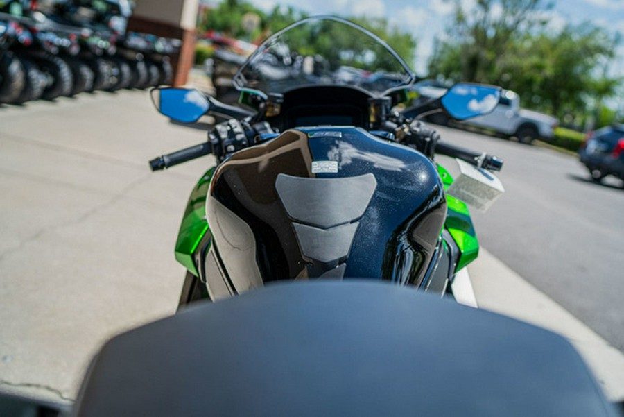 2025 Kawasaki Ninja H2 SX SE ABS