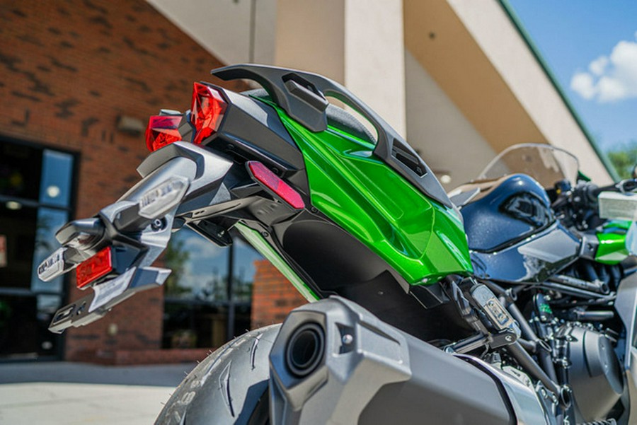 2025 Kawasaki Ninja H2 SX SE ABS