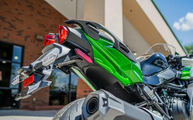 2025 Kawasaki Ninja H2 SX SE ABS