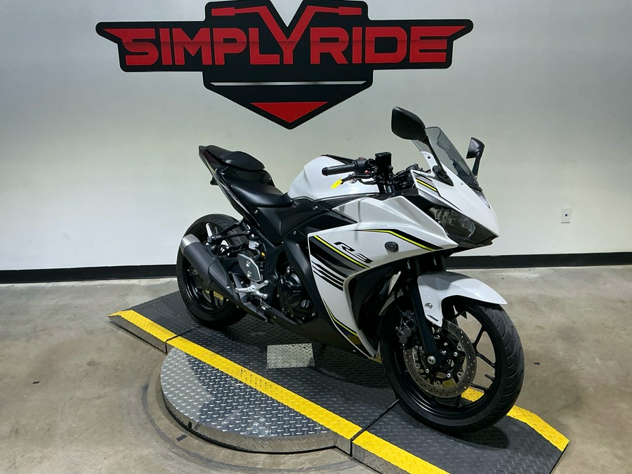 2017 Yamaha YZF-R3 ABS