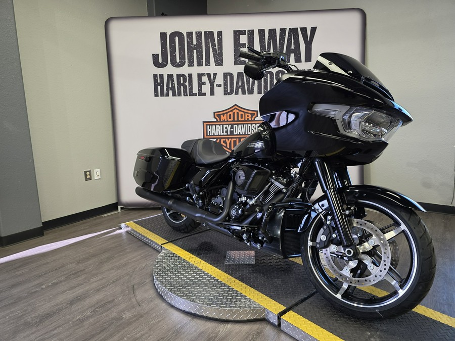 2024 Harley-Davidson Road Glide®