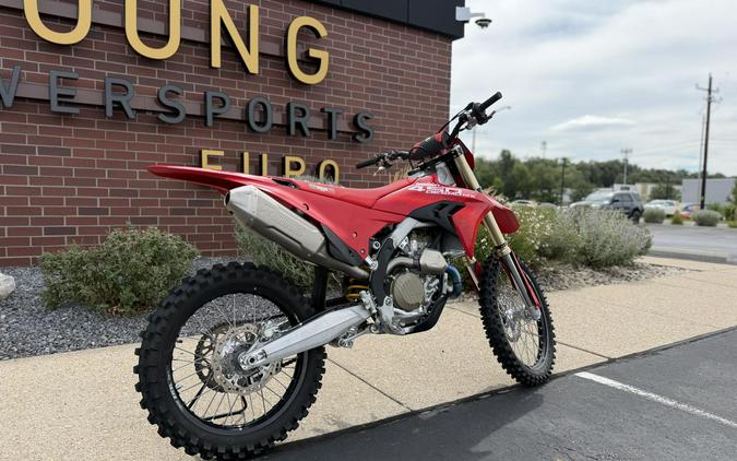 2026 Ducati Desmo450 MX RED